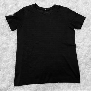 Lululemon Breeze By Short Sleeve
Black